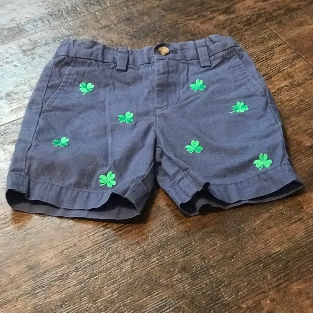 Vineyard Vines boy shorts